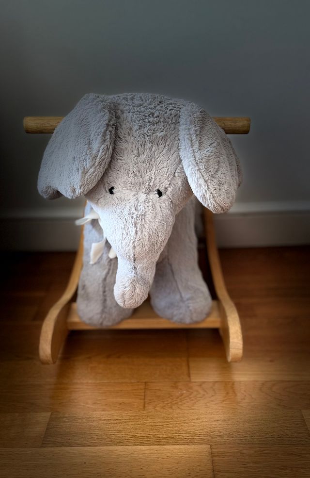 Balancín Elefante Peluche Pottery Barn Kids