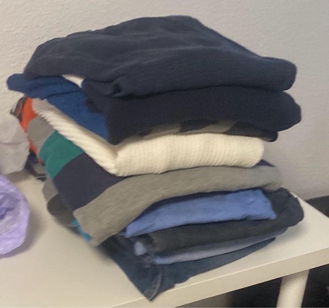 Lote de ropa variada