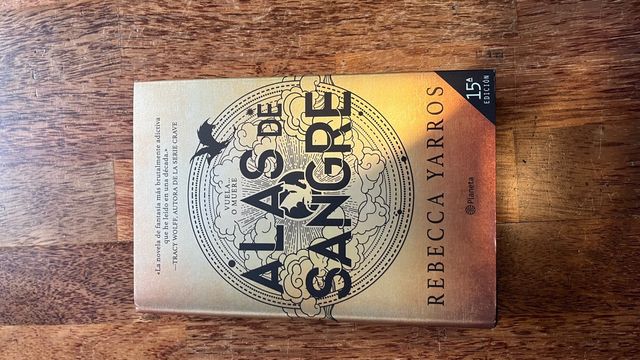 Alas de sangre (Empíreo 1)