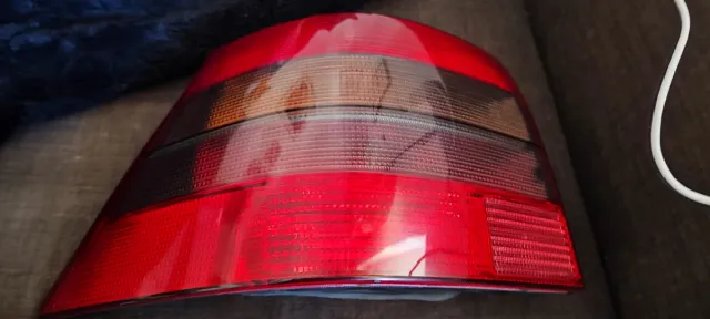 Piloto trasero Golf 4