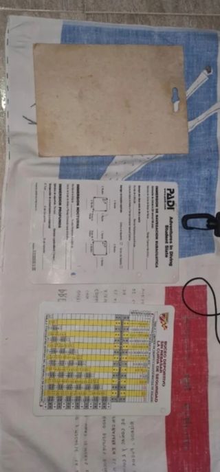 Tablas de buceo y brújula