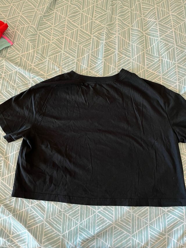 Camiseta top negra Nike