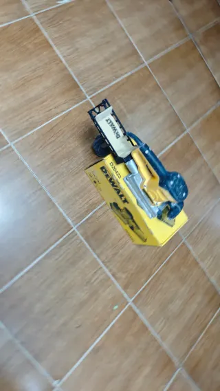 Lijadora profesional DeWalt D26423