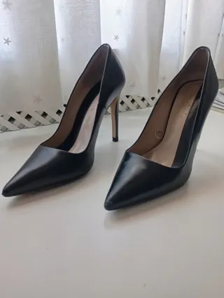Zapatos tacón Zara negros talla 38
