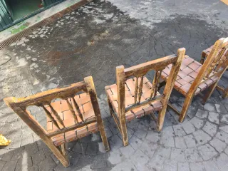 Juego de 4 Sillas Castellanas