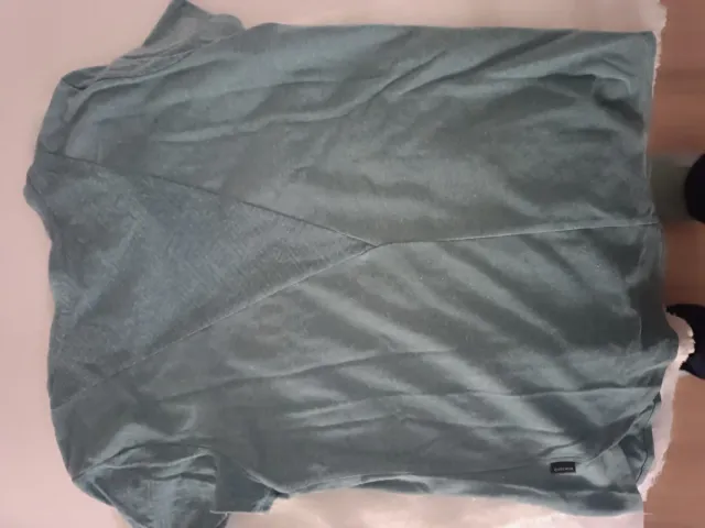 Camiseta deportiva Decathlon verde