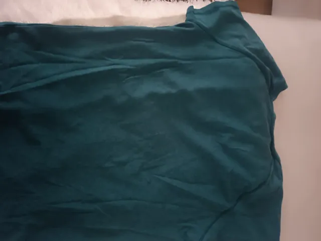 Camiseta deportiva Decathlon verde