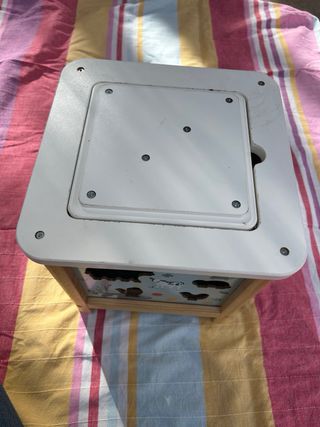 Cubo actividades XL de madera para bebé.Vertbaudet
