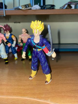 Action Figure Trunks Dragon Ball Z