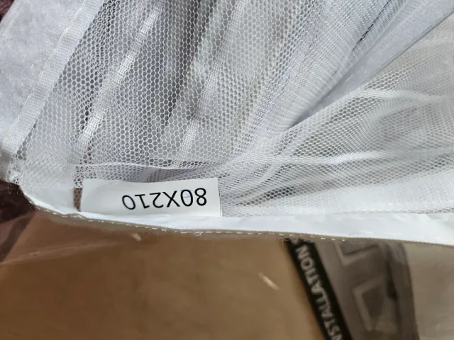 Mosquitera magnética para puerta