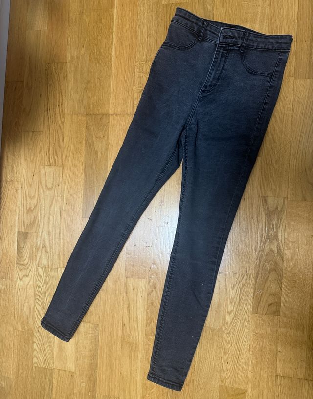 Lote de 4 Vaqueros de Zara y Mango