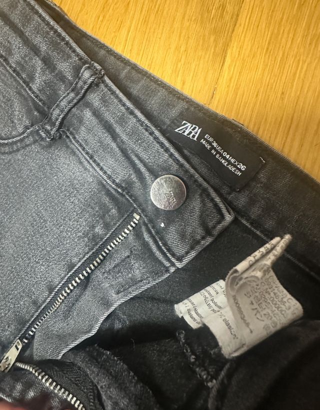 Lote de 4 Vaqueros de Zara y Mango