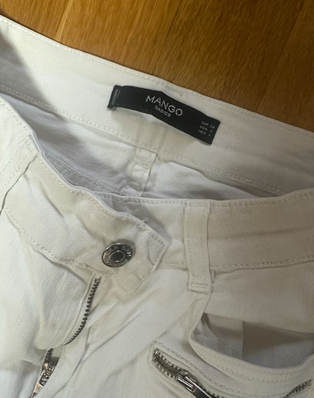 Lote de 4 Vaqueros de Zara y Mango