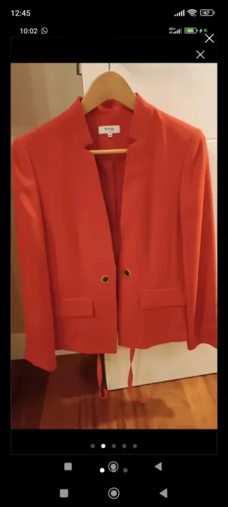Chaqueta americana roja