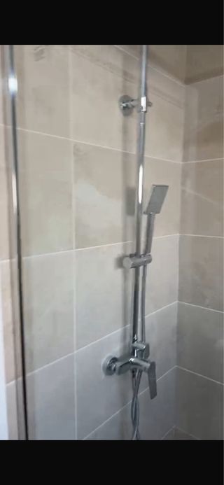 Instalo mamparas columnas grifería lavabos