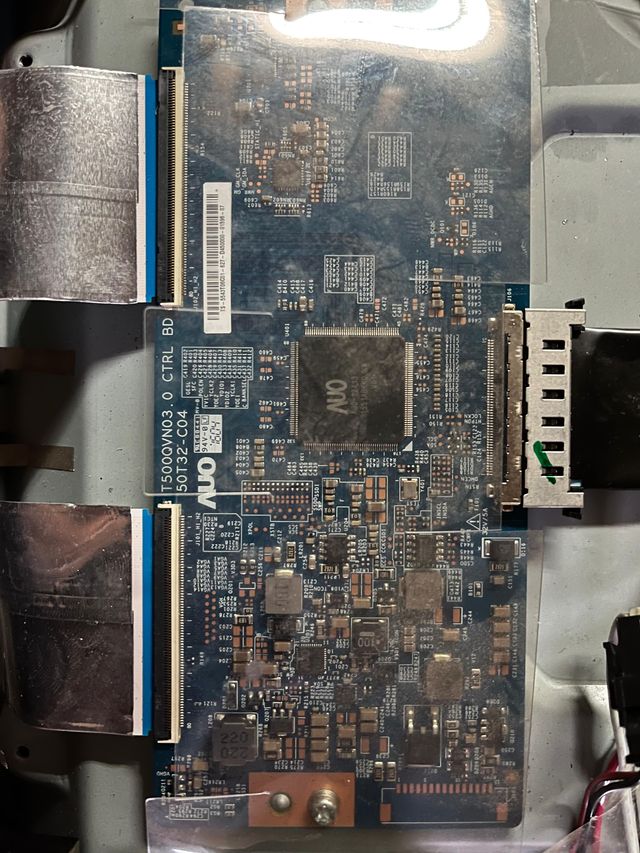 Lote de peças Hisense H43M3000 RSAG7.820.6392/ROH