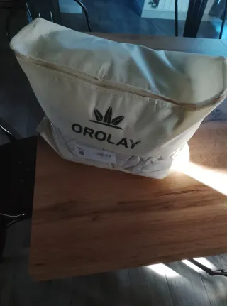 Parka bianca con cappuccio