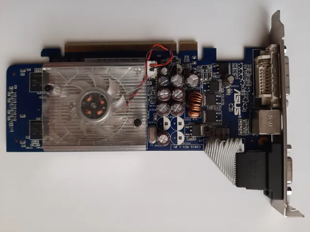 Scheda video ASUS NVIDIA Geforce 8400 GS 256MB