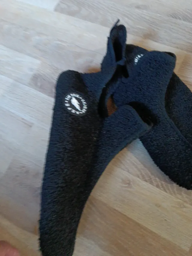 Pantofole Aefe uomo nere