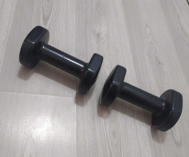 2 Mancuernas 5kg Negras
