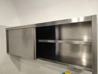 Scaffale in acciaio inox