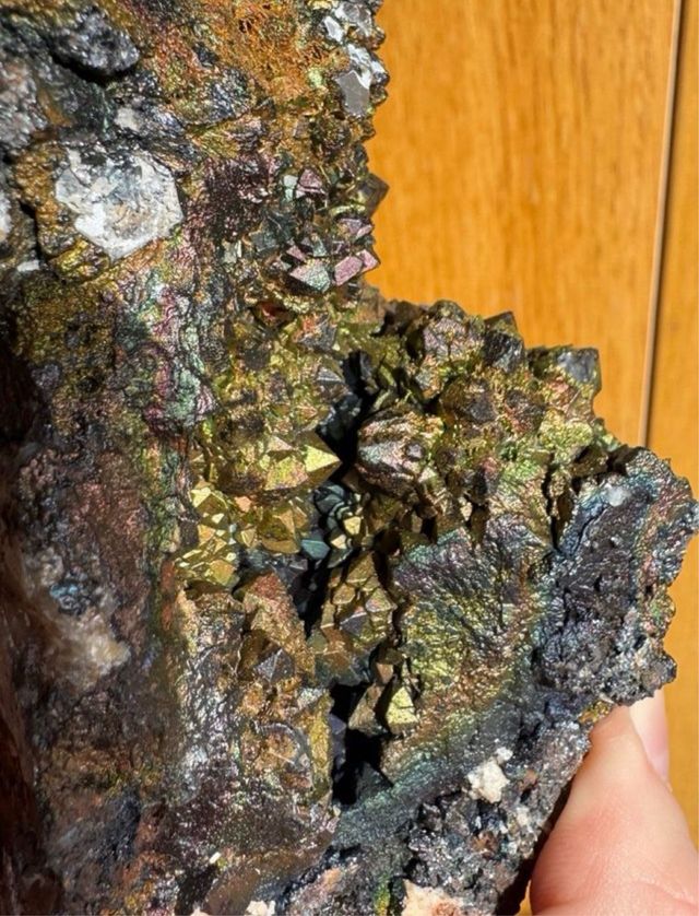 2 Cuarzos Irisados Mineral