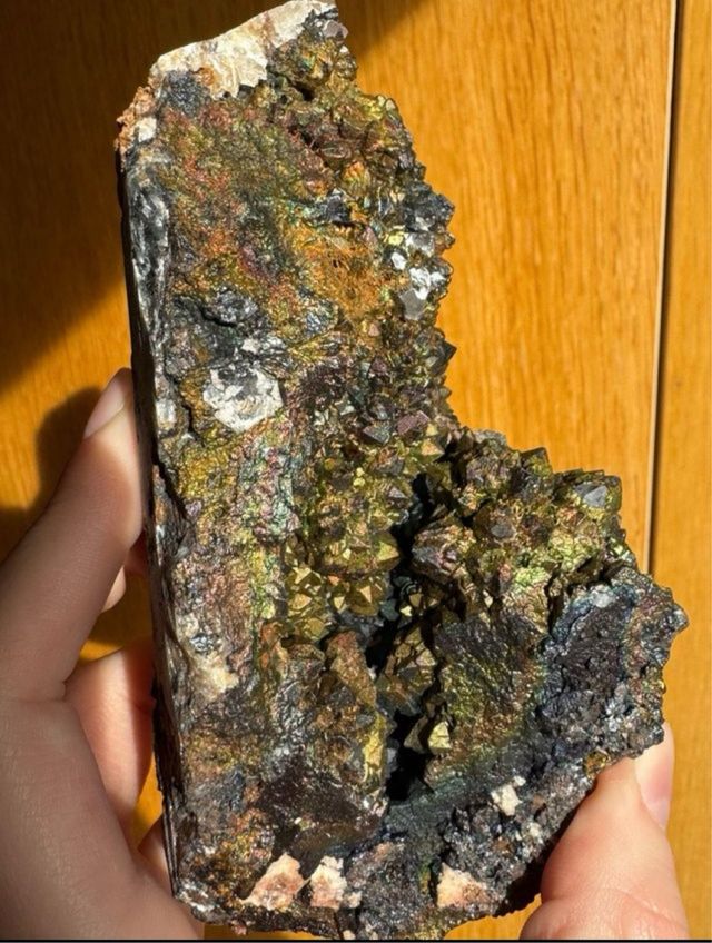 2 Cuarzos Irisados Mineral