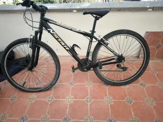 Bicicleta NSTAR EVEREST
