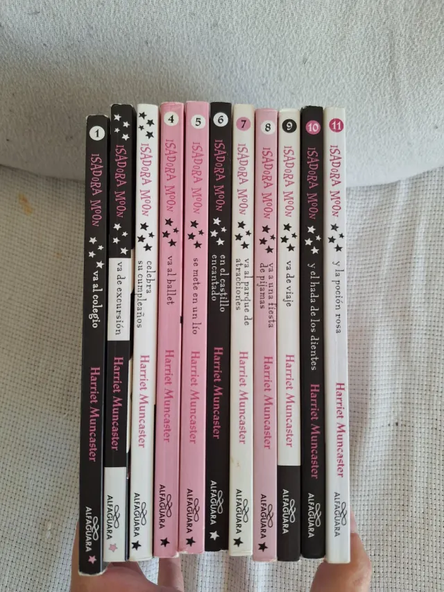 Pack 11 primeros libros Isadora Moon