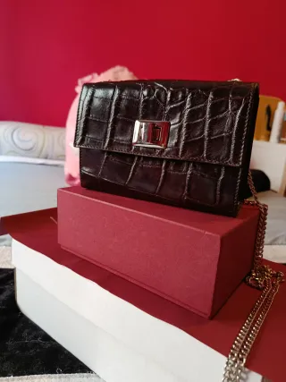 Bolso cartera piel C.M sin estrenar color burdeos