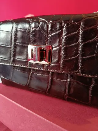 Bolso cartera piel C.M sin estrenar color burdeos