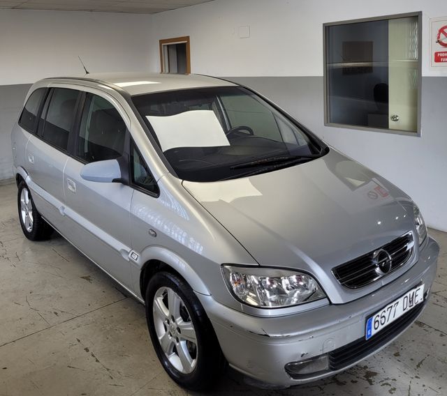 Opel Zafira 2005