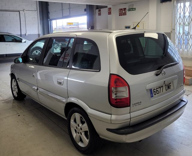 Opel Zafira 2005
