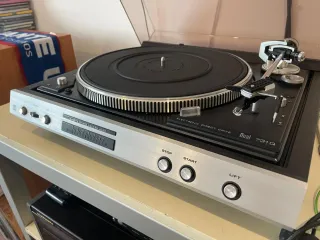 Tocadiscos Dual 731Q Electrónico Direct Drive