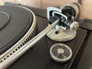 Tocadiscos Dual 731Q Electrónico Direct Drive