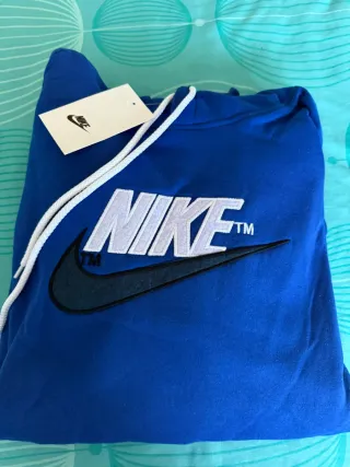 Sudadera Nike Azul y Blanca