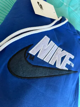 Sudadera Nike Azul y Blanca