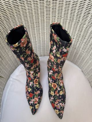 Botines Zara Estampados Flores