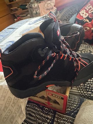 Botas de montaña +8000 niño/niña