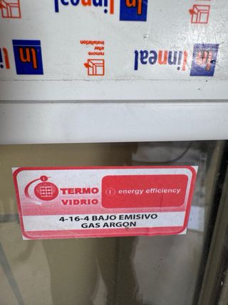 Ventana PVC con persiana