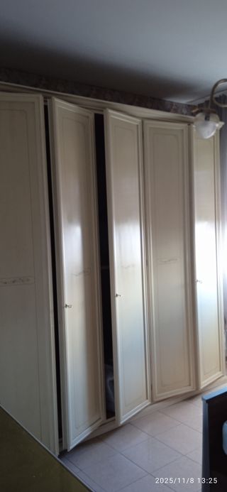 Armadio 5 ante