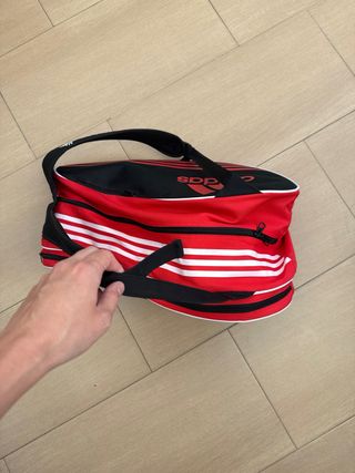 Paletero Adidas Negro y Rojo