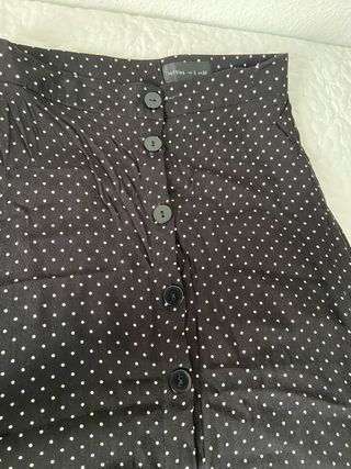 Falda larga de lunares