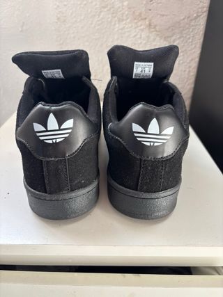 Adidas Campus Negras Talla 42