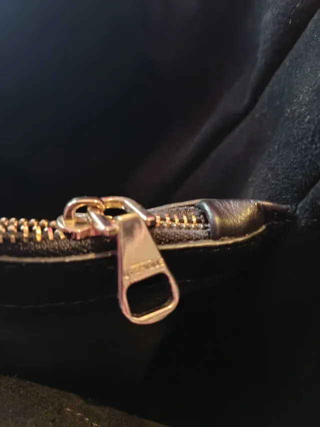 Bolso Uterqüe Piel Negro Flores