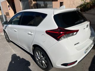 Toyota Auris 2017