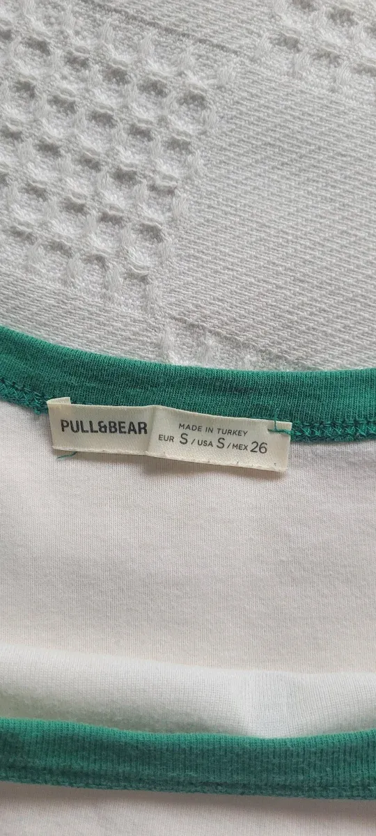 Top blanco y verde de algodón