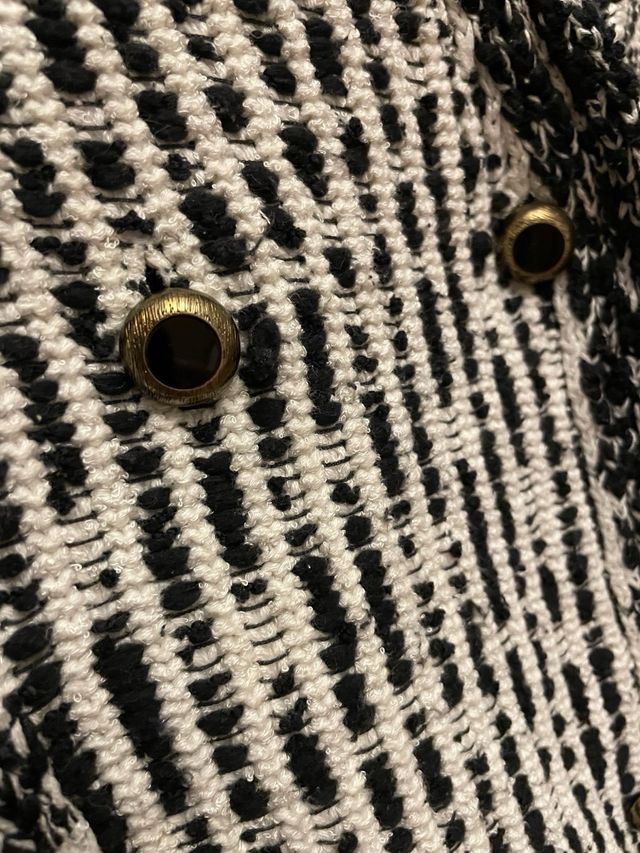 Chaqueta Zara Tweed Negra y Blanca