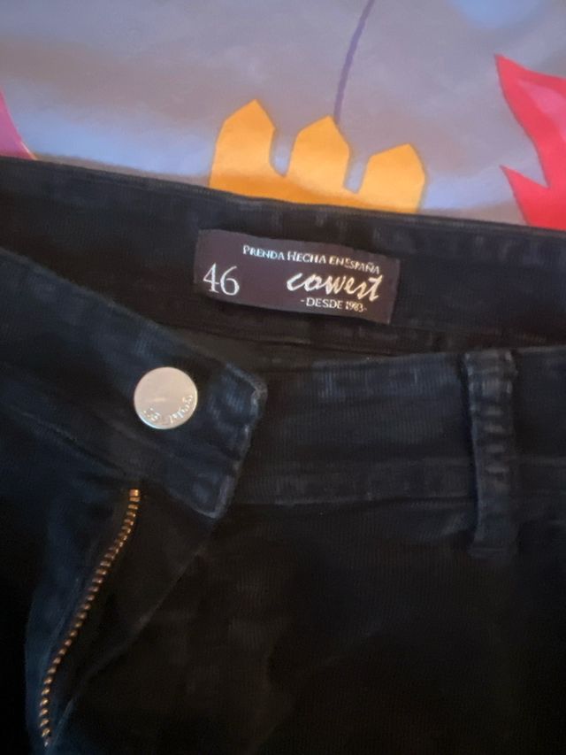 Pantalones negros de pana