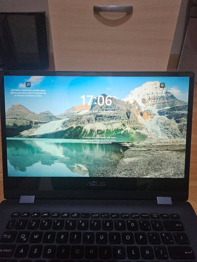 Portátil Asus VivoBook Flip 14 - 12GB RAM- I3 8th